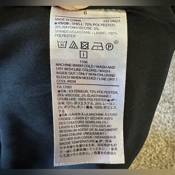 Banana Republic Black Gray Houndstooth Micro Plaid Button Front Skirt Size 6 - Picture 6 of 7